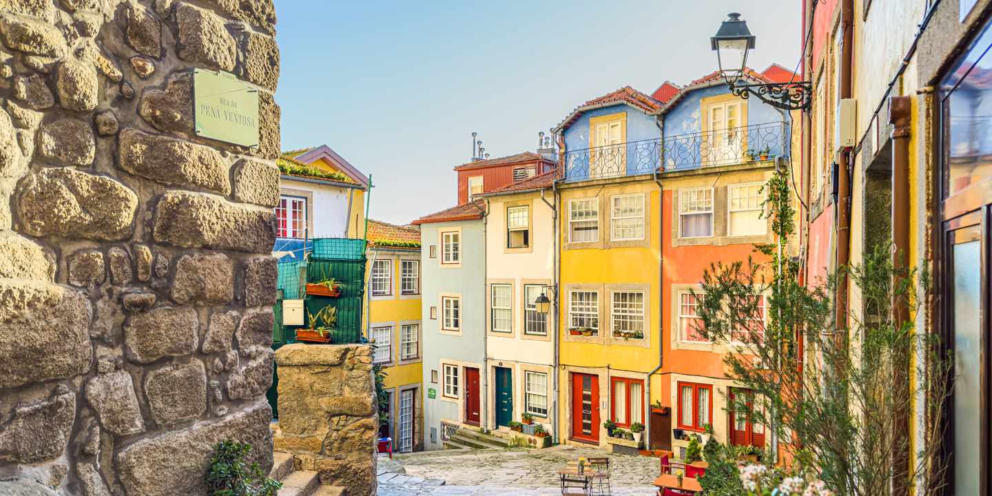 portugal-porto-largo-da-pena-ventosa-g-1464603460