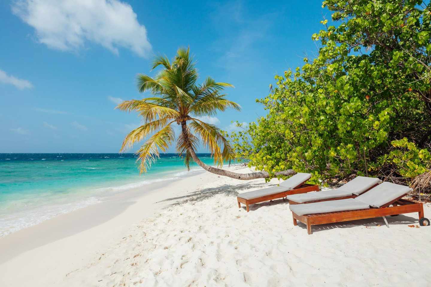 malediven-strand-g-1356956535.jpg