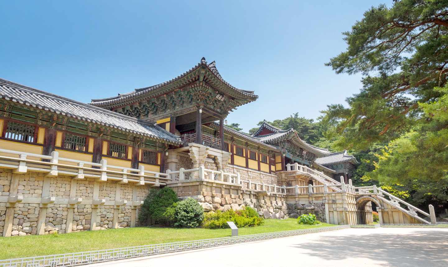 suedkorea-gyeongju-bulguksa-tempel-g-942254614.jpg
