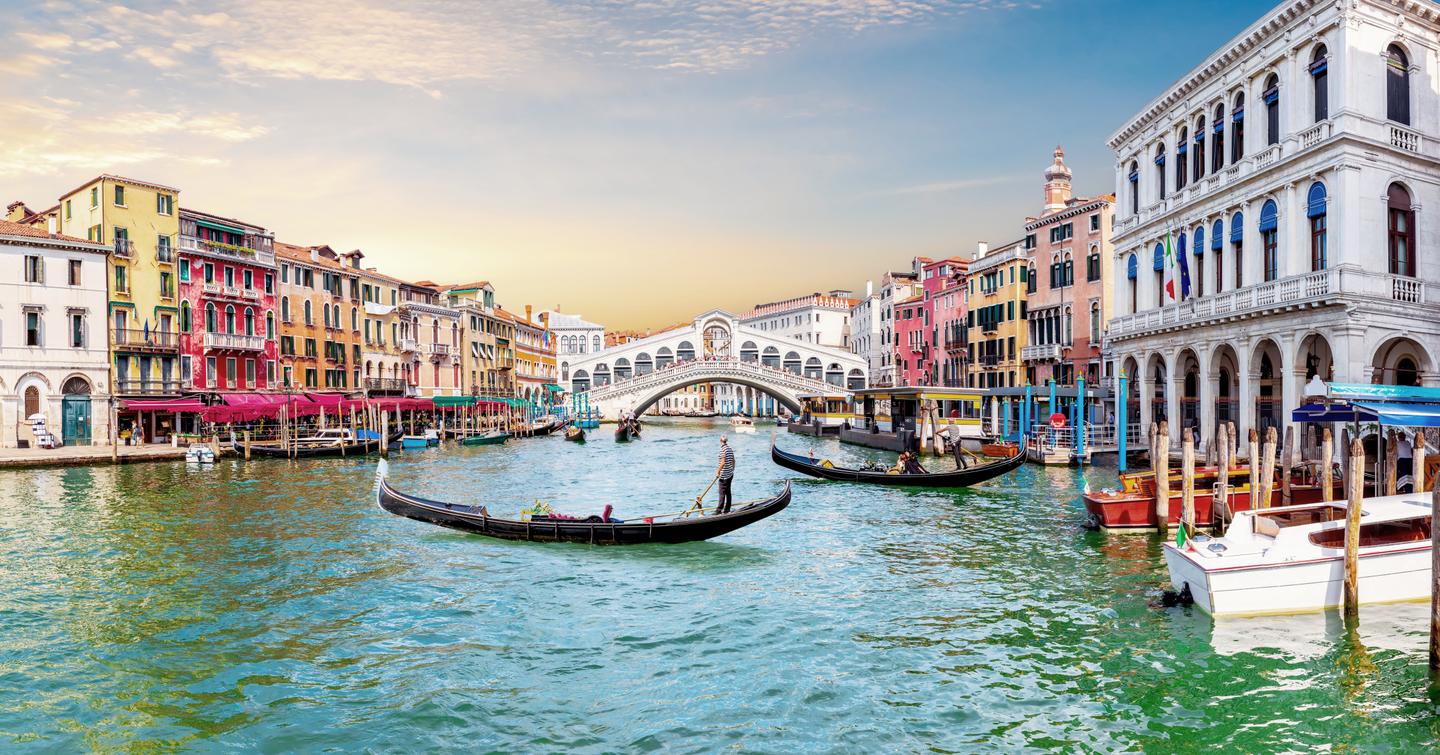 italien-venedig-rialto-bruecke-g-1356797222.jpg