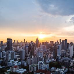 suedafrika-johannesburg-skyline-sonnenuntergang-t-505721972.jpg
