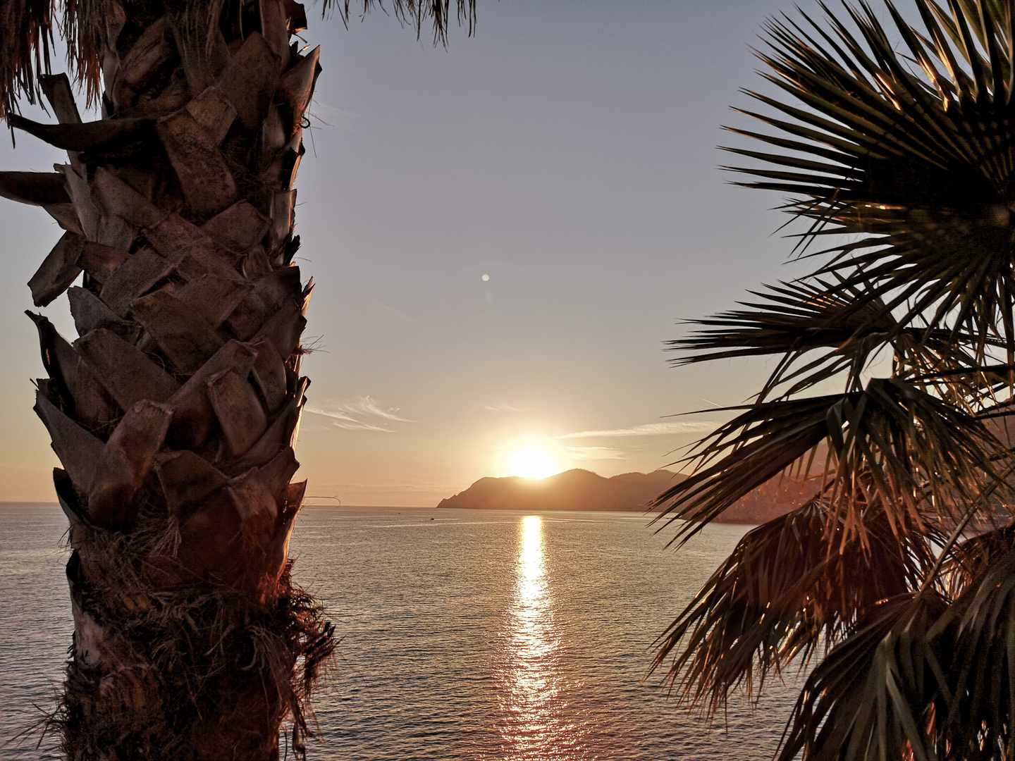 italien-ligurien-cinque-terre-sonnenuntergang-g-1474149198.jpg