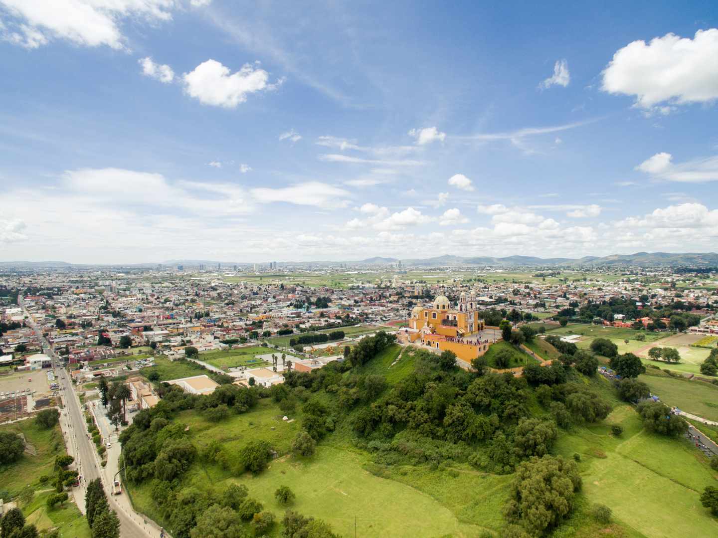 mexiko-puebla-cholula-g-610852978.jpg