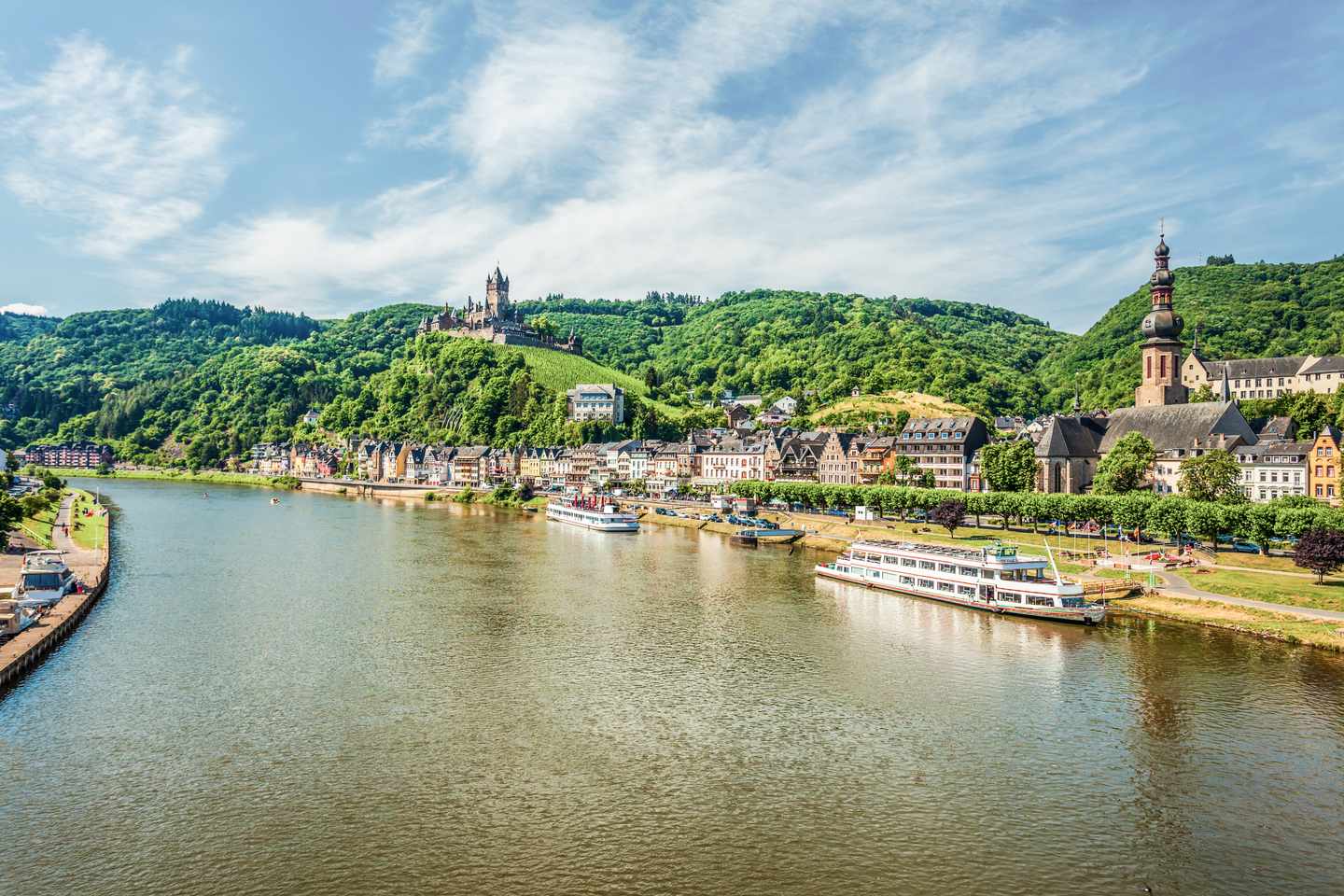deutschland-mosel-cochem-g-1159185144.jpg
