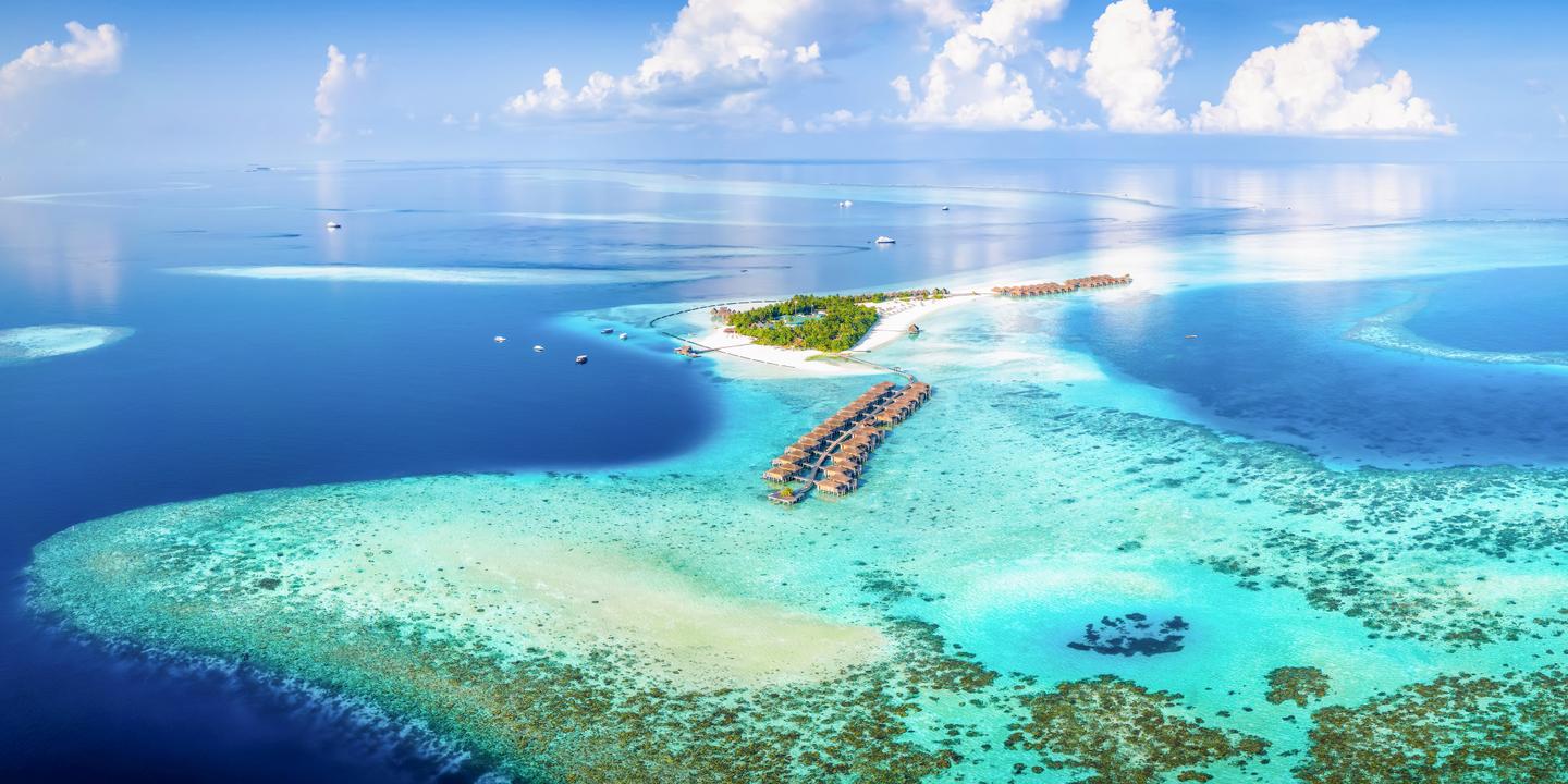 indischer-ozean-malediven-türkises-wasser-korallenriff-g-1483815217.jpg