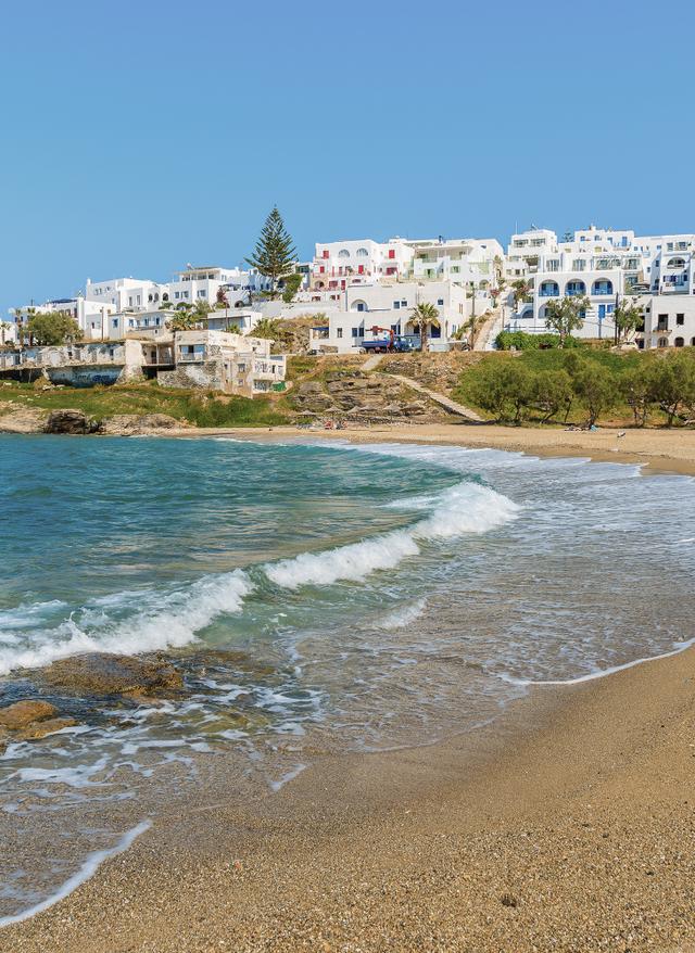 Paros Urlaub Paros Urlaub mit DERTOUR. Strand der kleinen Hafenstadt Naoussa auf Paros
