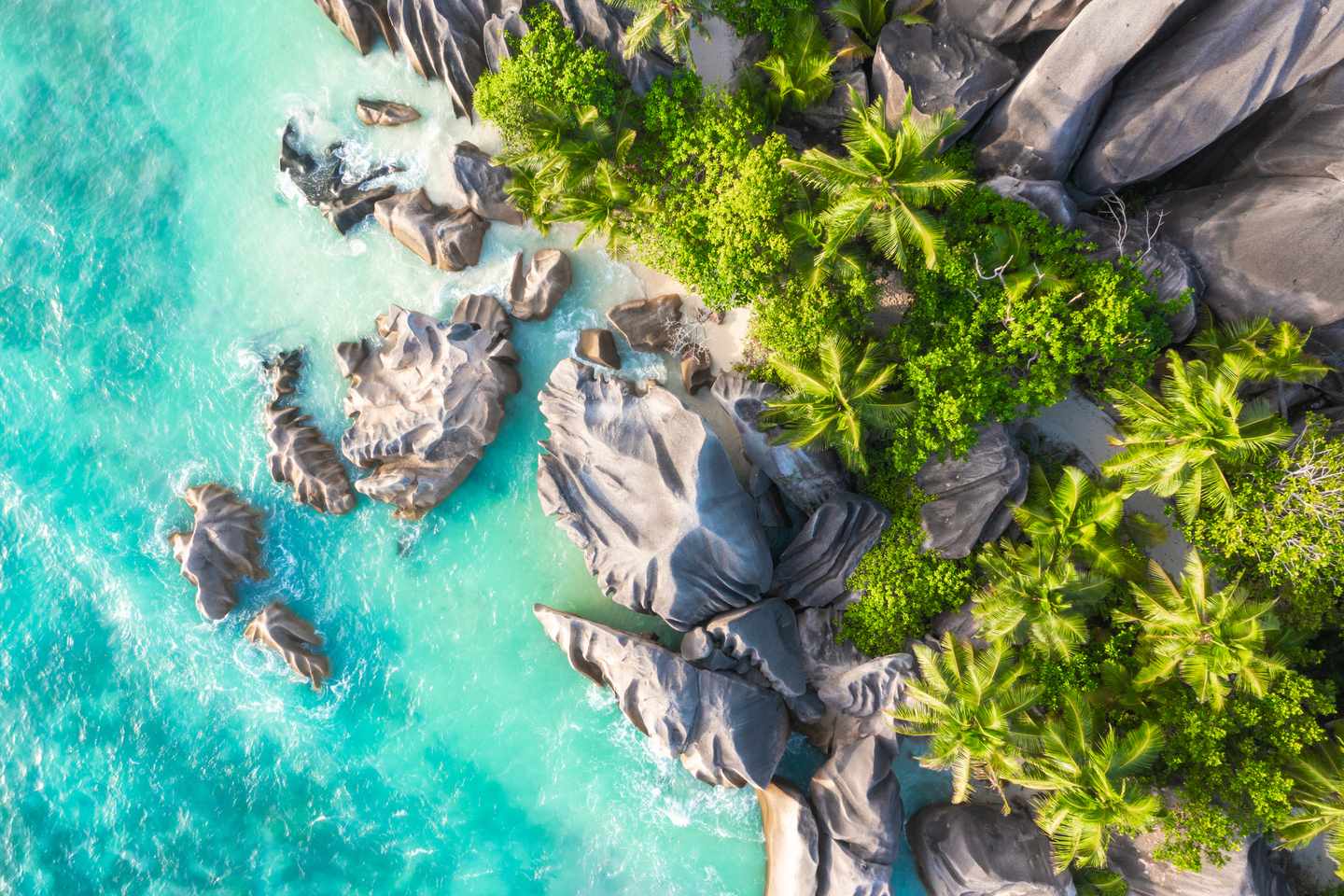 seychellen-la-digue-island-anse-soruce-dargent-g-1423924410.jpg