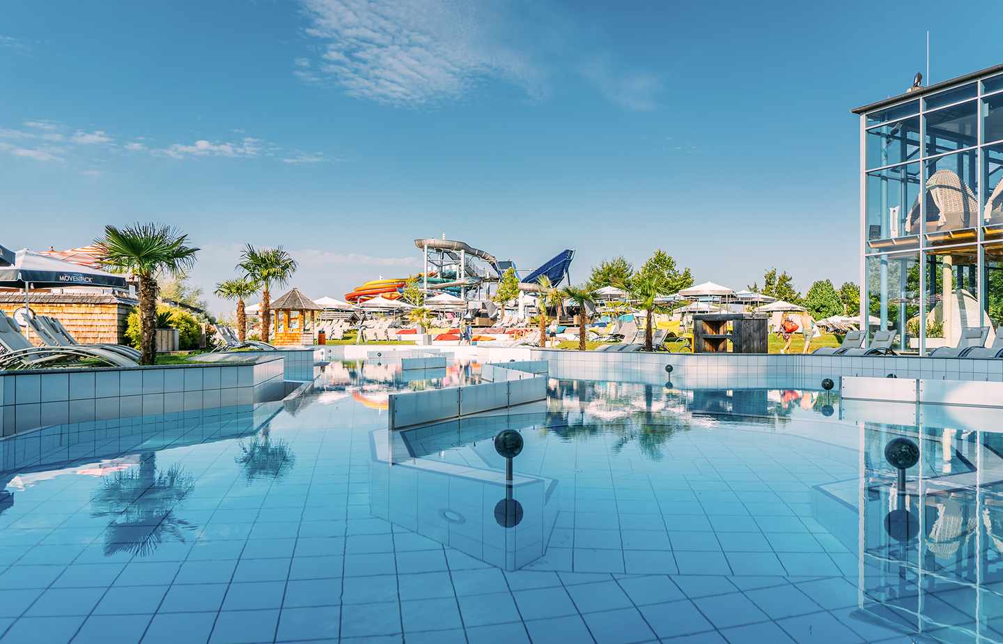 deutschland-bayern-therme_erding-aussenpool.jpg