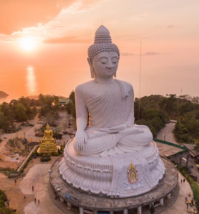 phuket-big-buddha-g-523055892.jpg