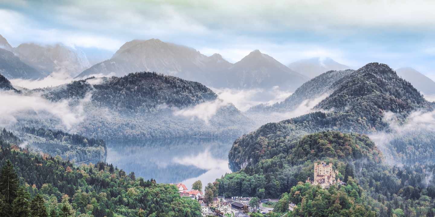 deutschland-bavarian-alps-fussen-berge-g-186367192.jpeg