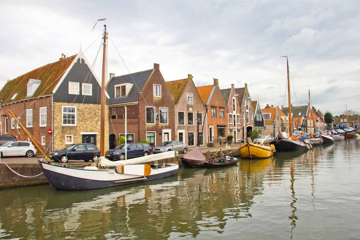 niederlande-monnickendam-hafen-t-156426811.jpg