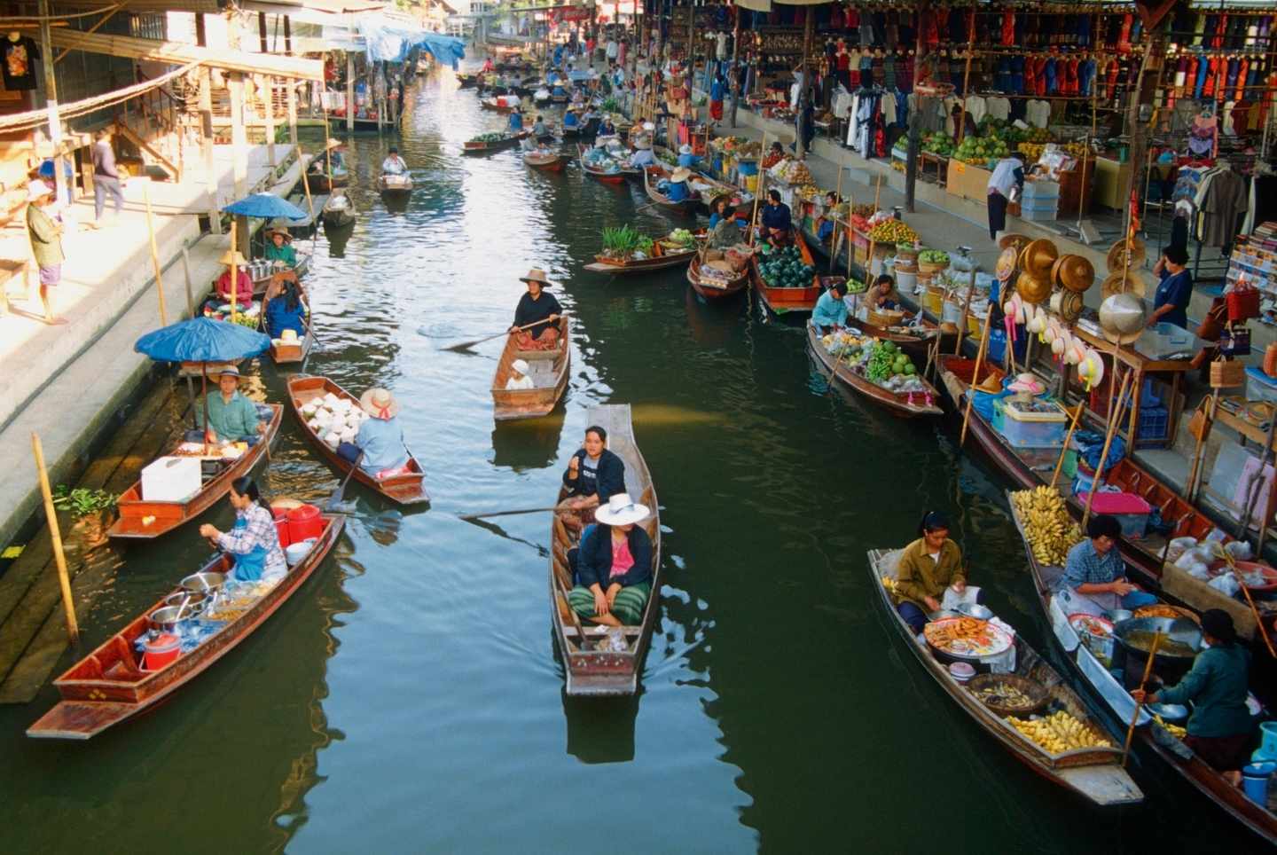 thailand-bangkok-schwimmender-markt-t-55844195.jpg