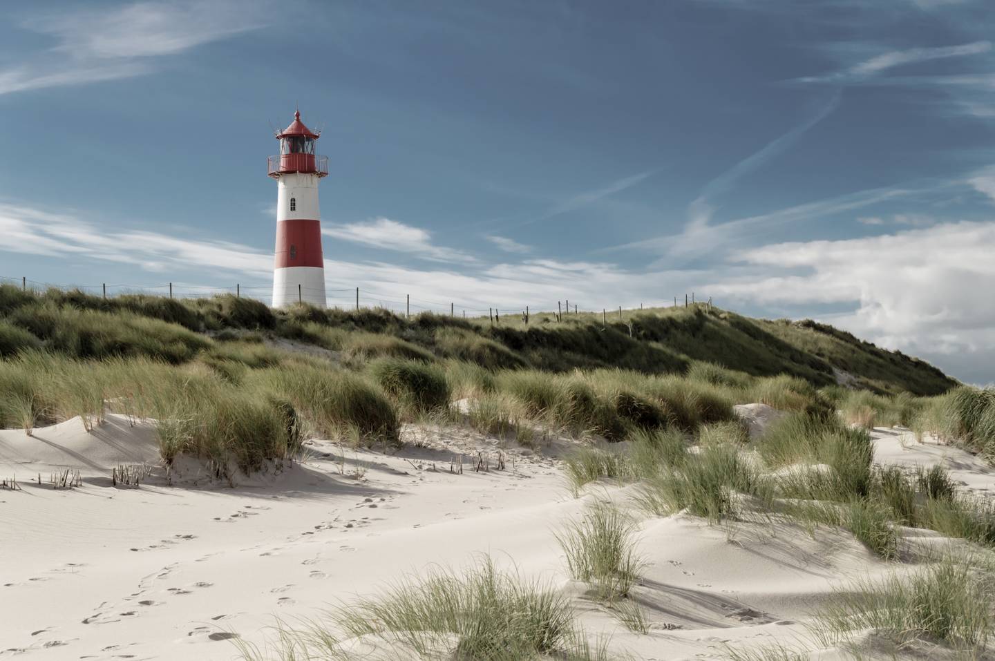 deutschland-schleswig-holstein-sylt-norden-leuchtturm-g-165211880.jpg
