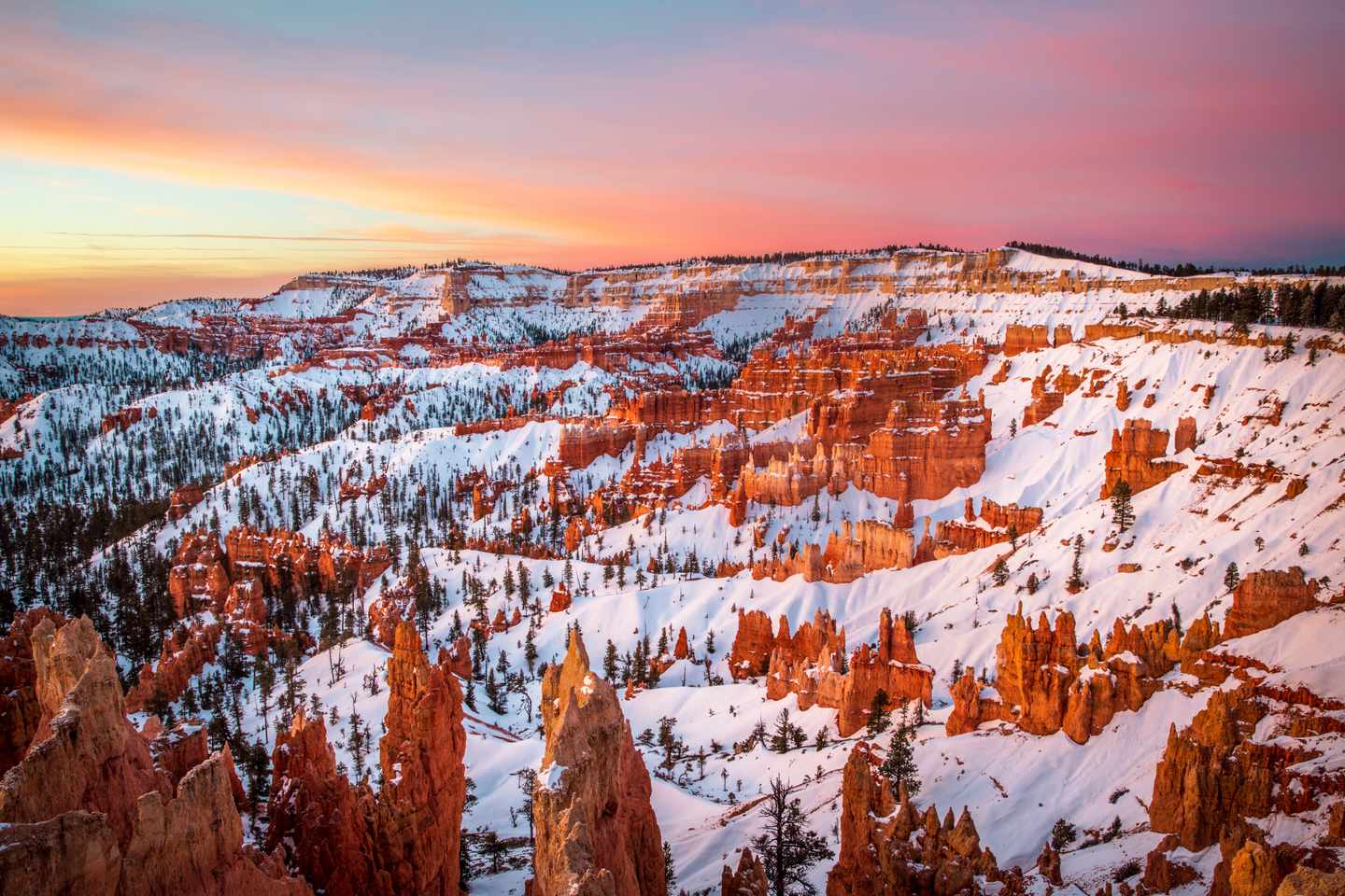 usa-utah-bryce-canyon-national-park-sonnenaufgang-im-winter-g-1156213522.jpg