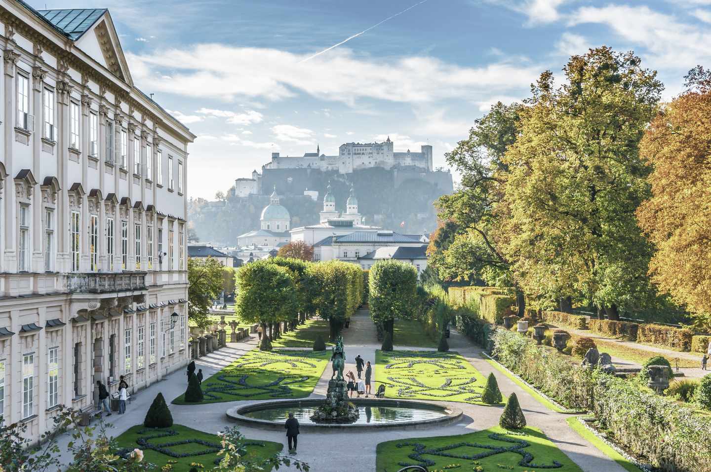österreich-salzburg-gärten-von-schloss-mirabell-g-488873472_bearbeitet.jpg