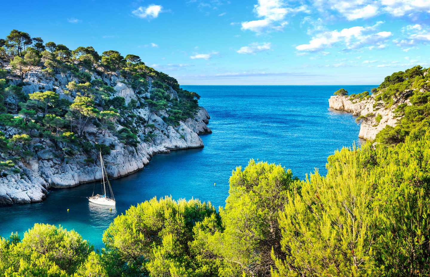 frankreich-marseille-calanques-klein-g-504512903.jpg