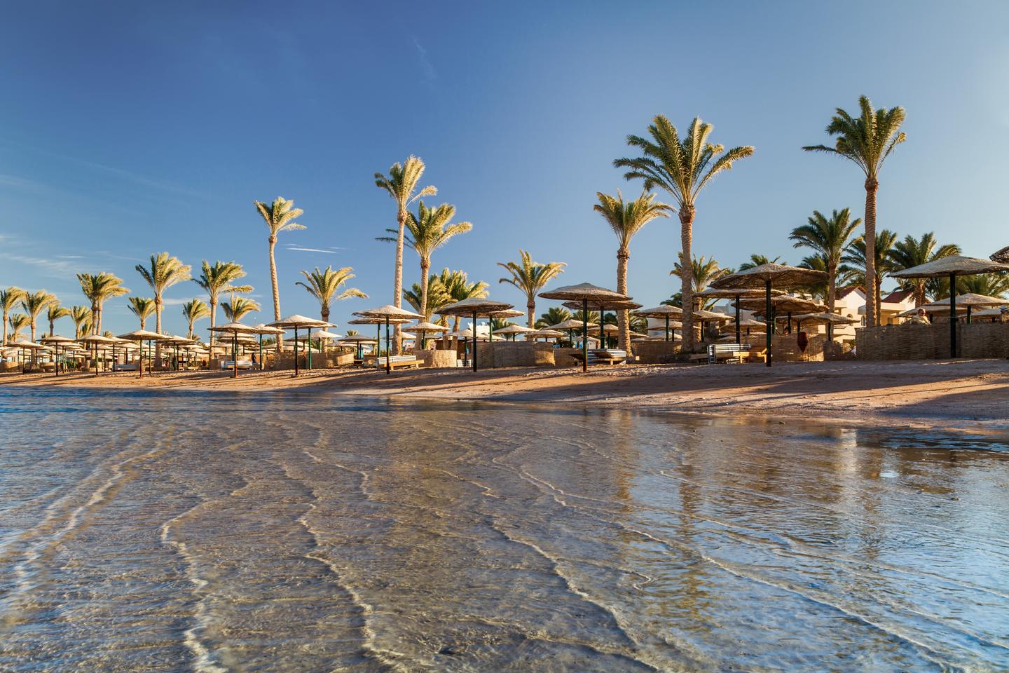 aegypten-hurghada-strand-g-687868080.jpg