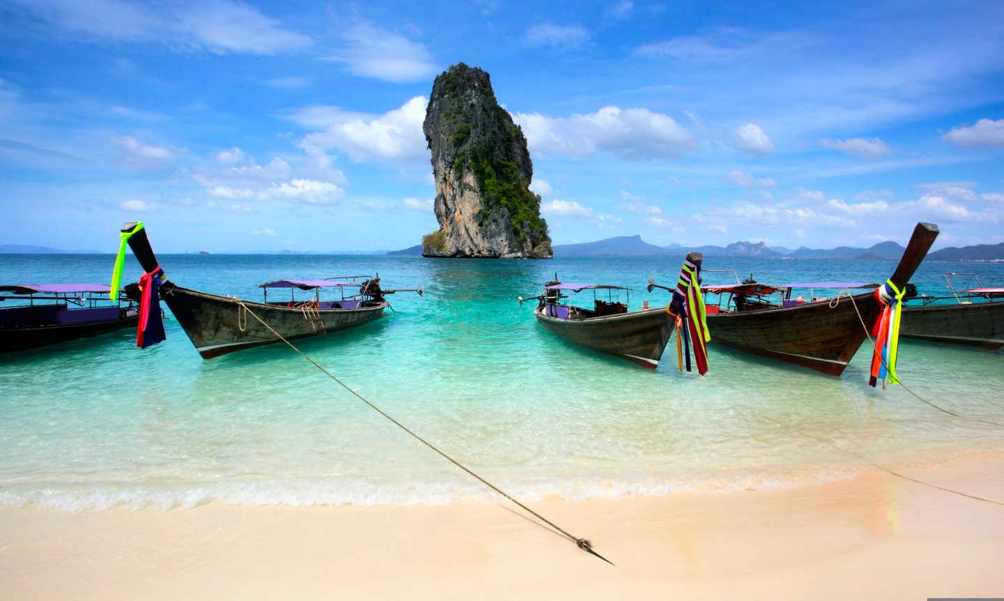 thailand-t-104208289.jpg