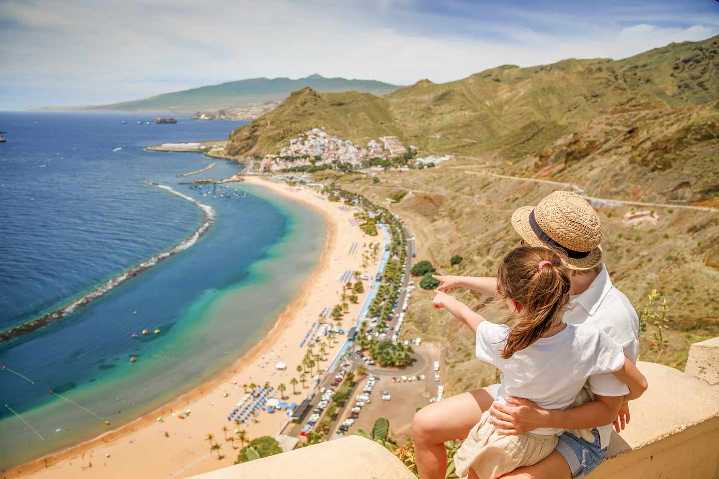 spanien-kanaren-teneriffa-las-teresitas-strand-familienurlaub-aussicht-g-2183044291.jpg