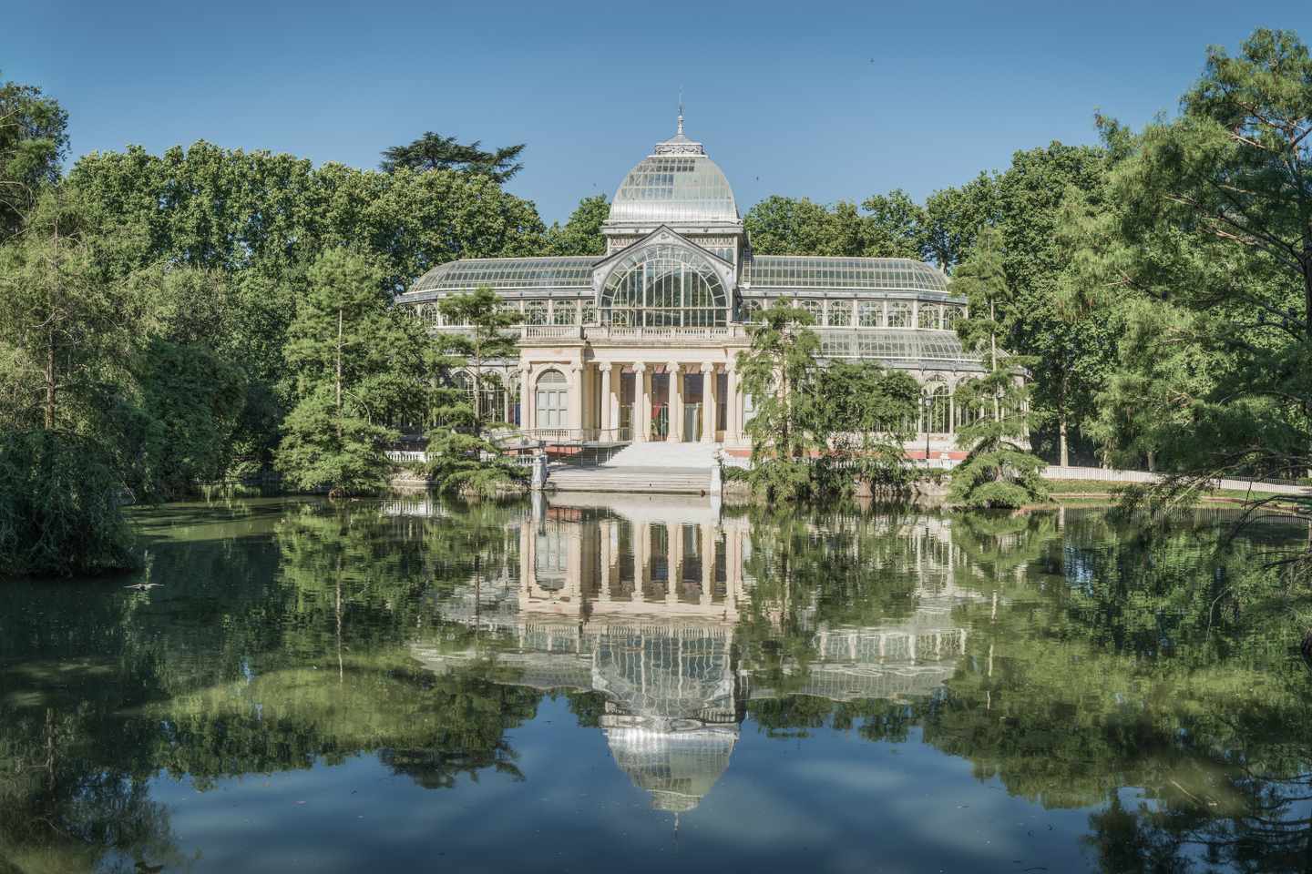 spanien-madrid-buen-retiro-park-see-g-500214736_bearbeitet.jpg