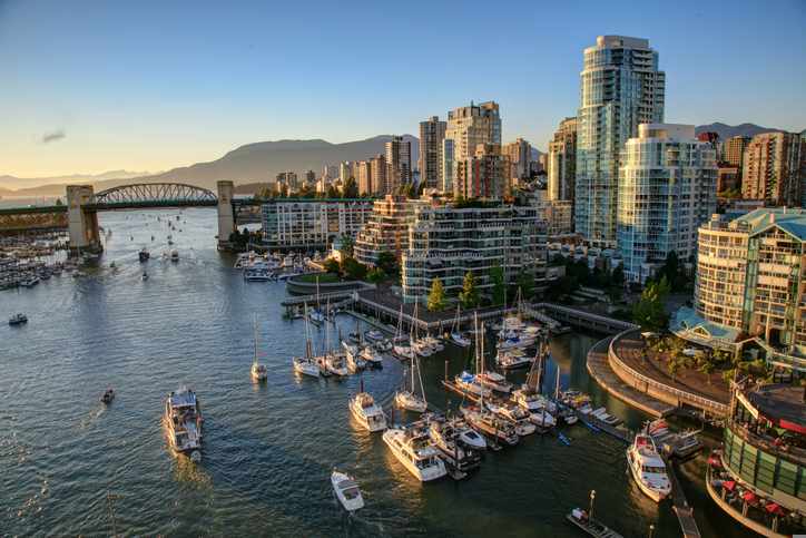 vancouver-canada-cityscape-g-612004360.jpg