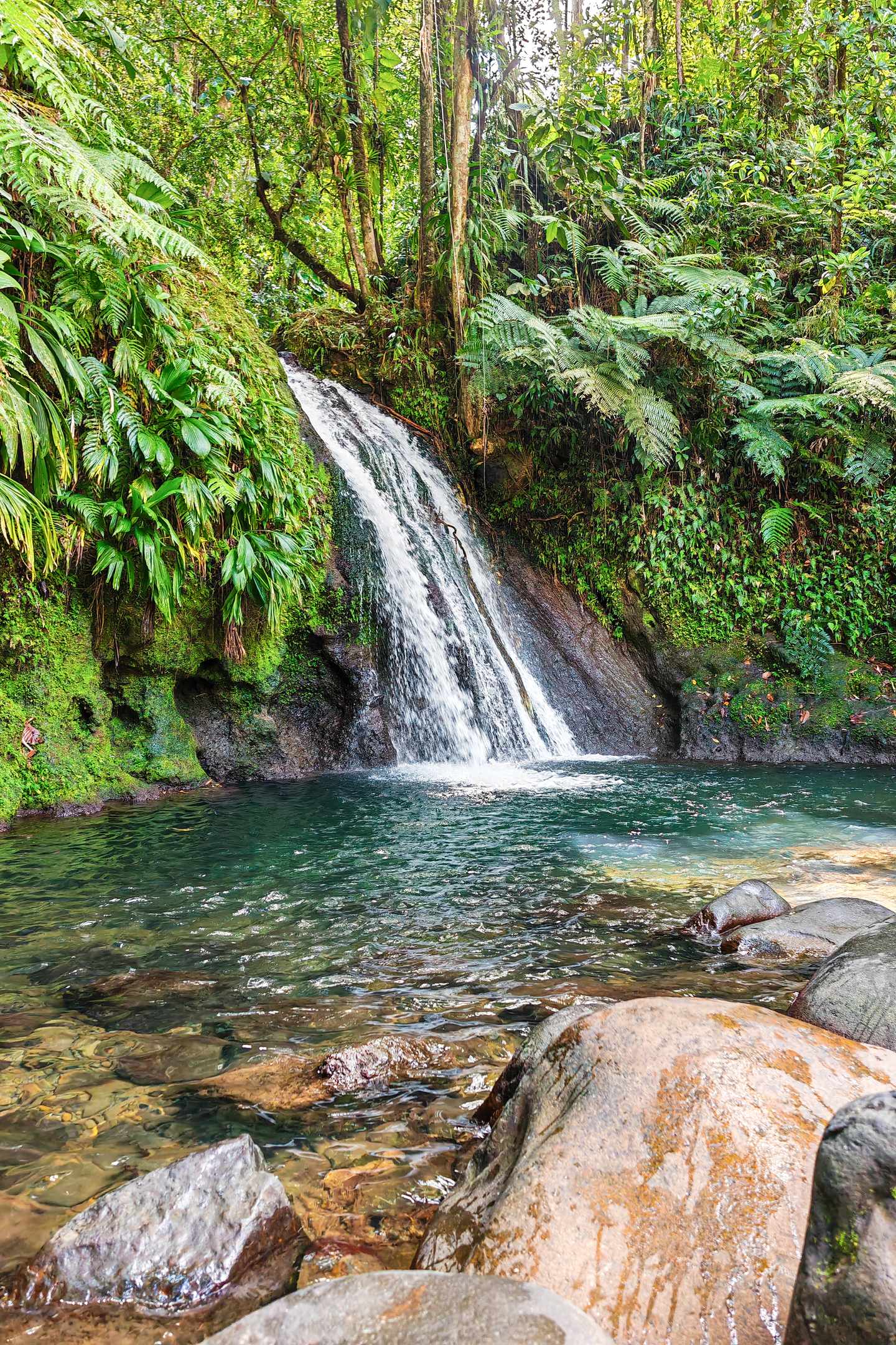 GUADEL~3.JPG Guadeloupe Urlaub: Ecrevisses-Wasserfälle auf Guadeloupe in der Karibik