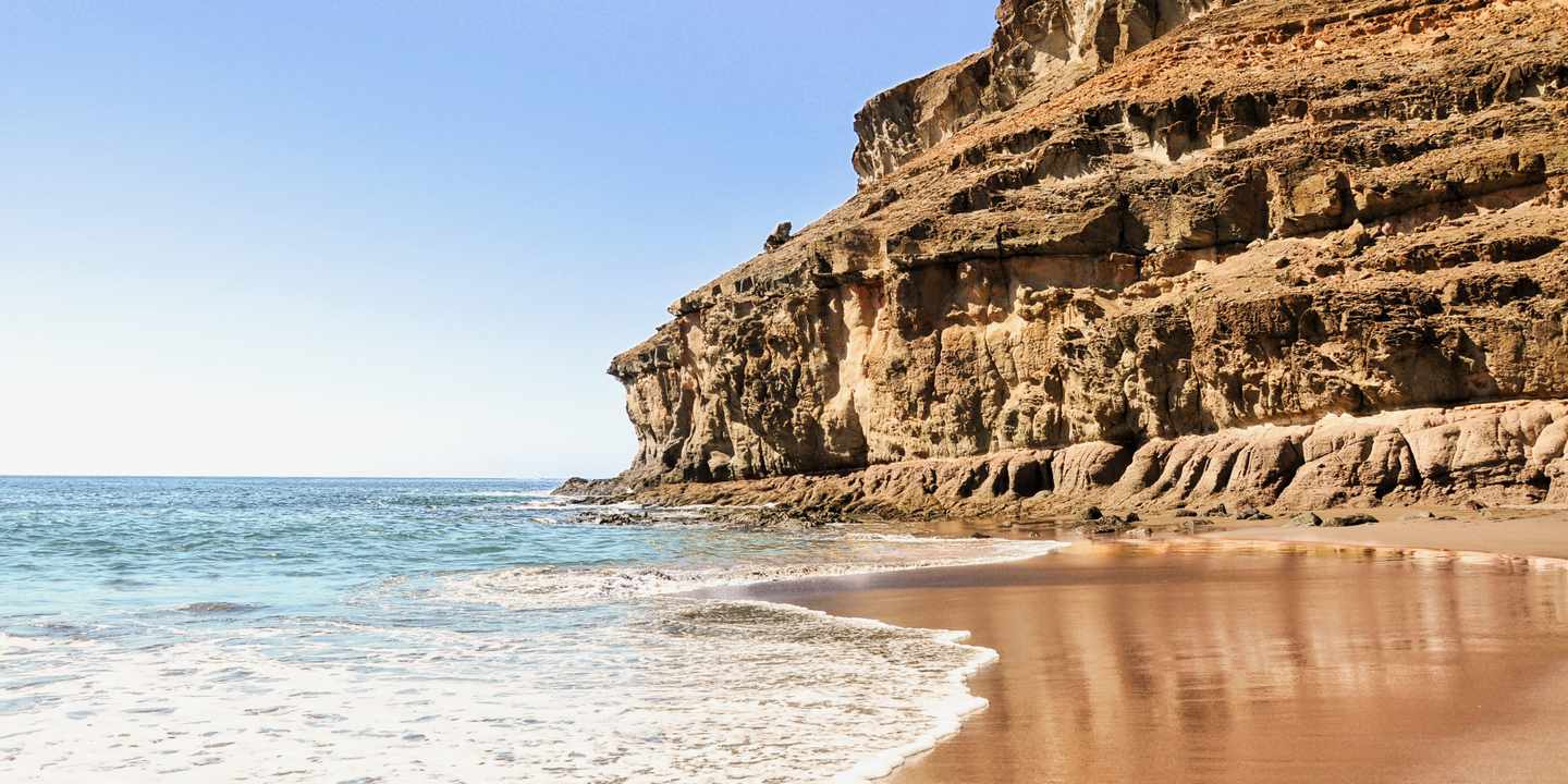 spanien-kanarische-inseln-gran-canaria-tiritana-beach-s-AdobeStock-194324097.jpg