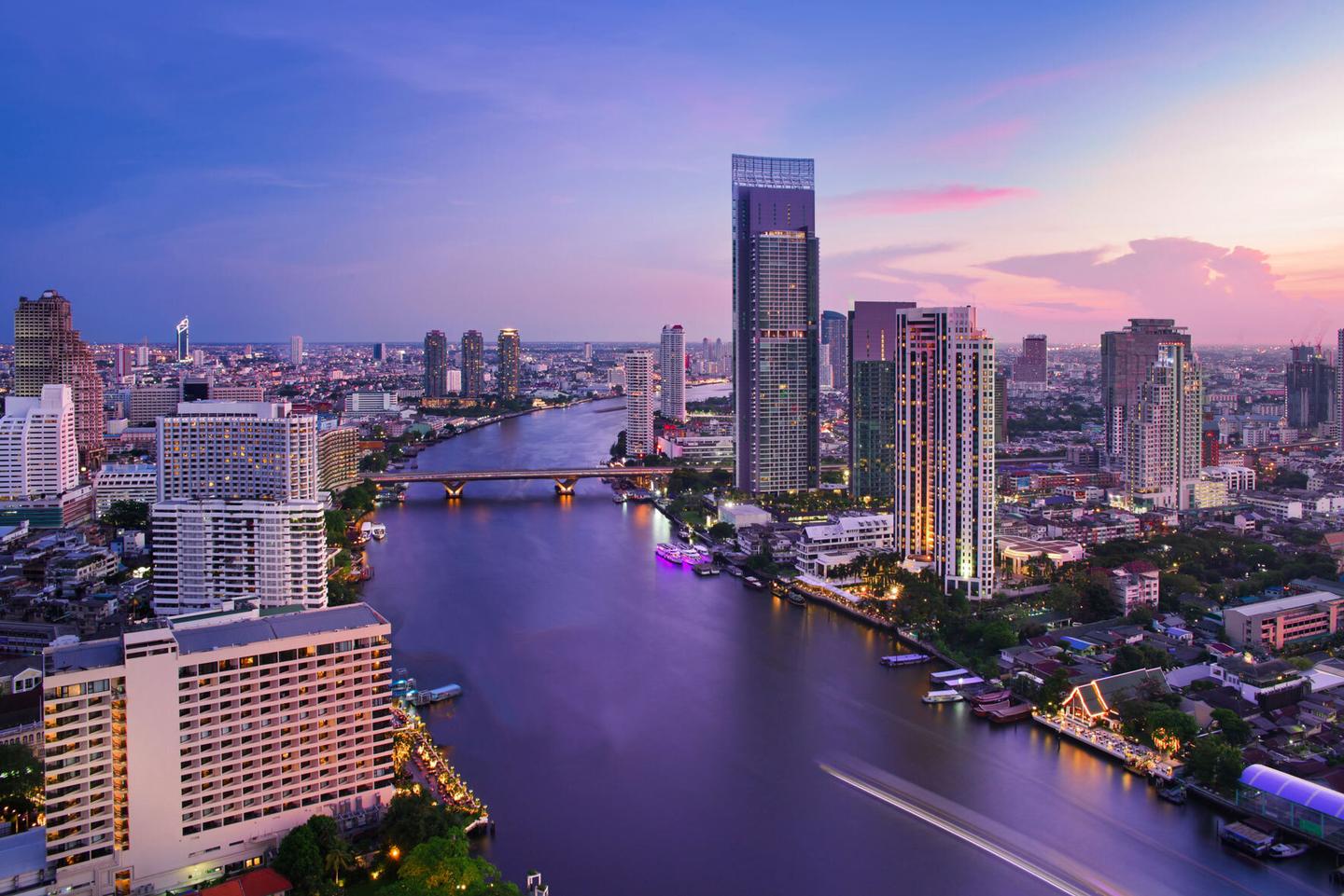 thailand-bangkok-t-166761276.jpg