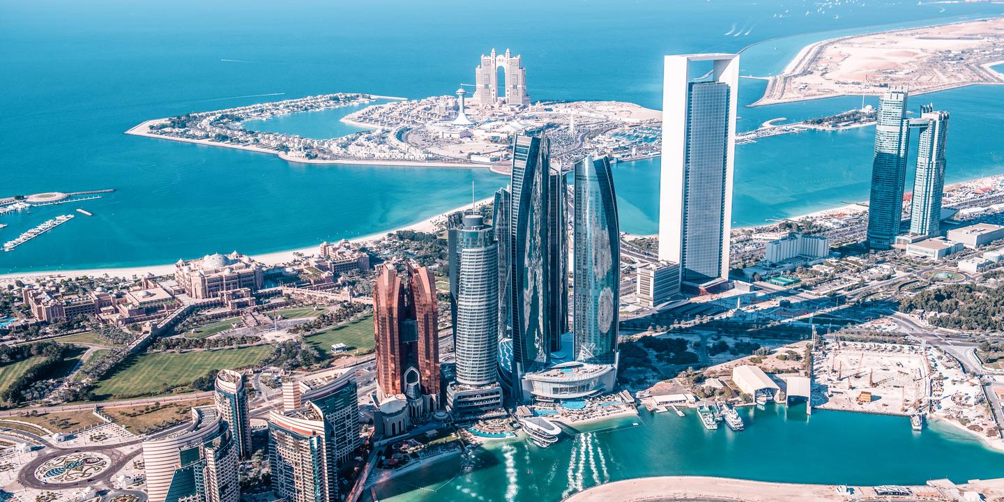 blt597031eb33daae52-vae-abudhabi-skyline-neu-g-1142989635.jpg vae-abudhabi-skyline-neu-g-1142989635.jpg