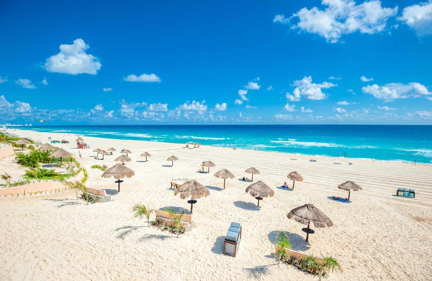 mexiko-cancun-strand-g-520408263.jpg