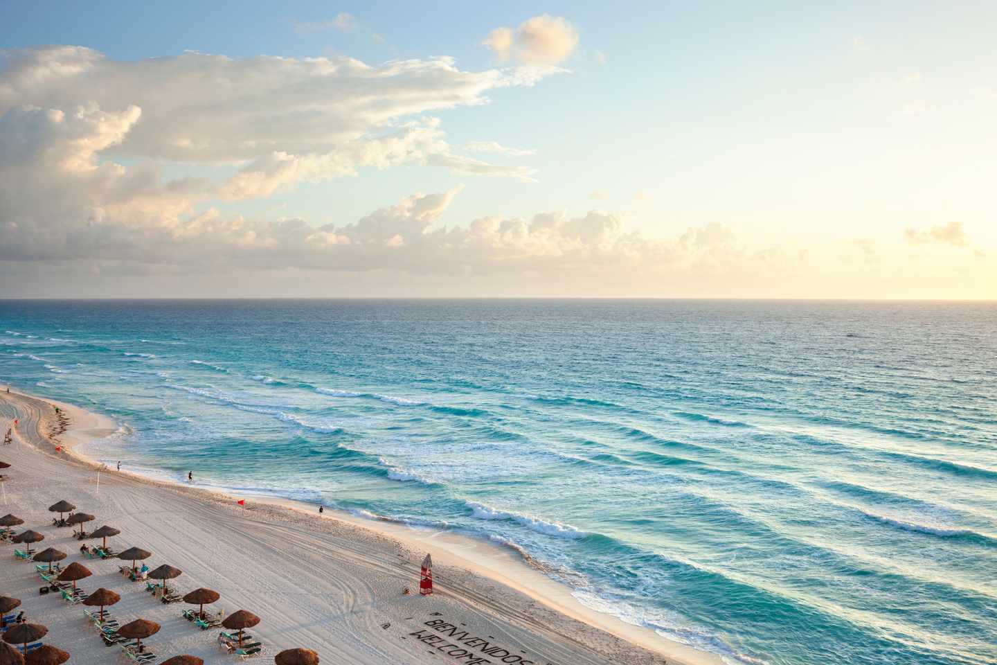 Mexiko-Yucatan-Cancun-Strand-am-Morgen-g-1293182532.jpg