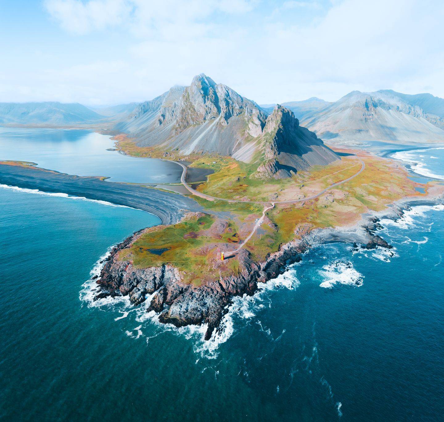 blt872cde158d85da01-island-landschaft-kueste-meer-berge-luftaufnahme-g-2192837020.jpeg island-landschaft-kueste-meer-berge-luftaufnahme-g-2192837020.jpeg
