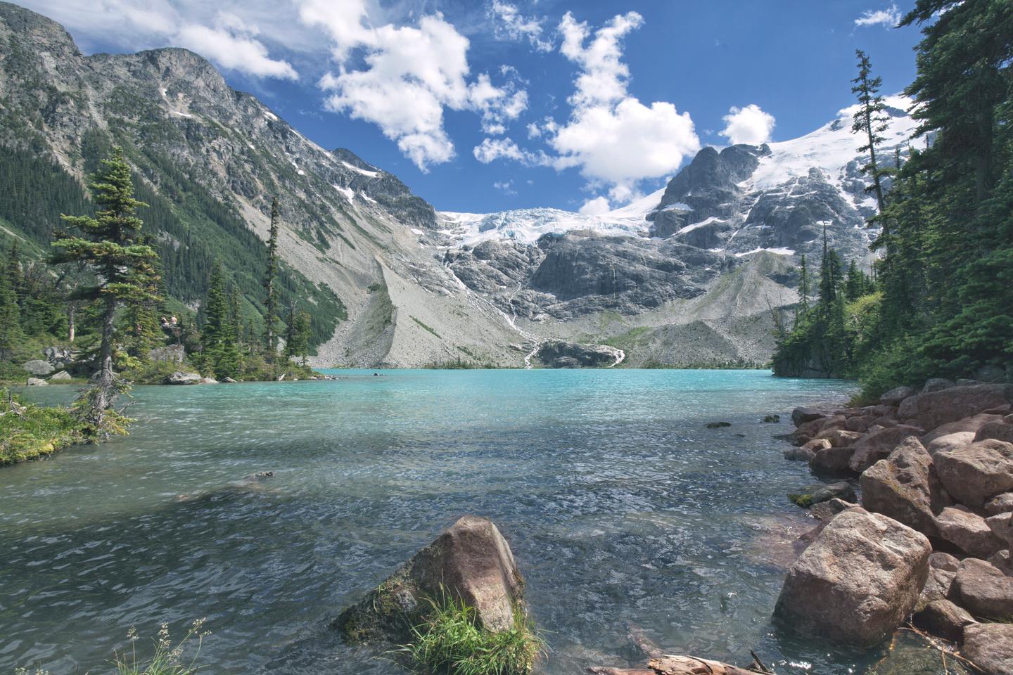 kanada-british-columbia-joffre-seen-im-sommer-g-693138680_b.jpg