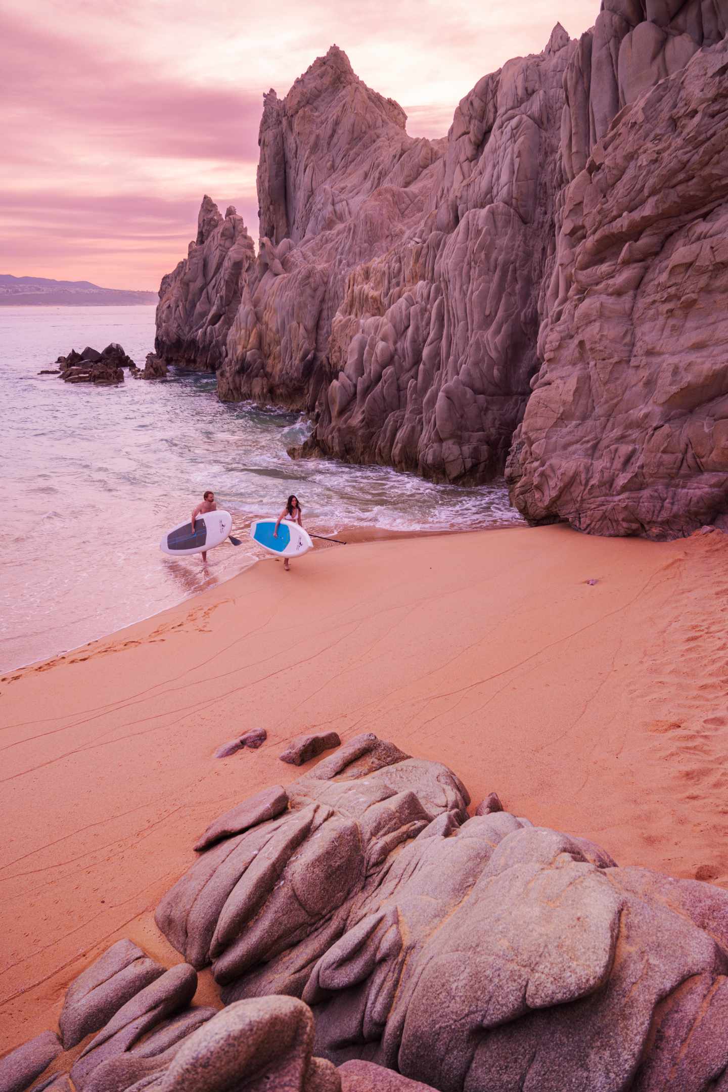 blt585f3661543674e1-mexiko-los-cabos-p-surfer-abendsonne.jpg Los Cabos