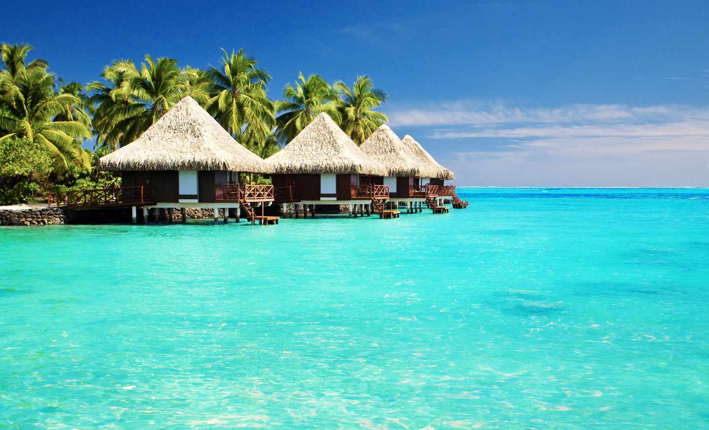 bora-bora-wasserbungalows-t-140796261.jpg