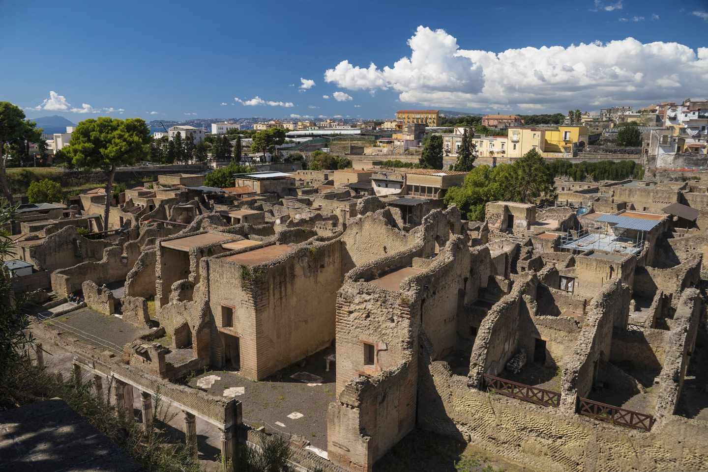 italien-neapel-Herculaneum-dertour-g-500113314.jpg