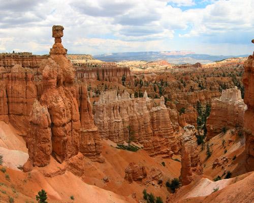 Utahs Mighty 5: Zwischen Felsbögen, Canyons und Sternenhimmel