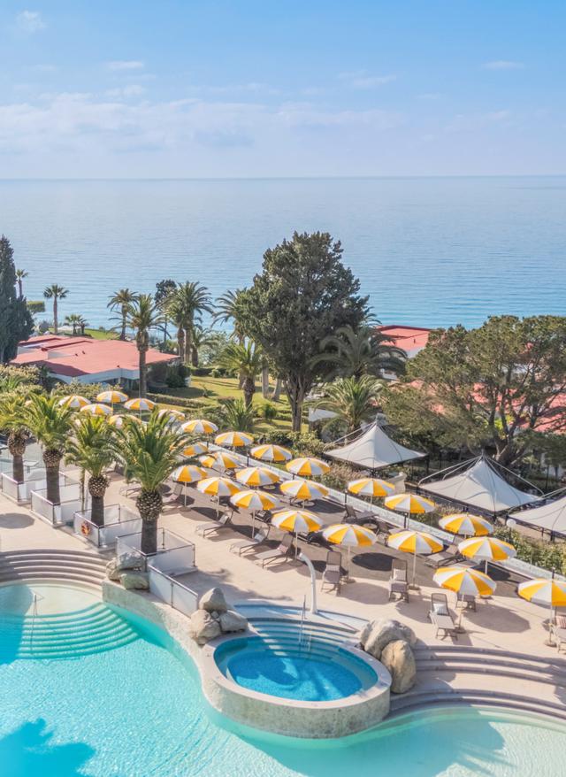Aldiana Club Rocca Nettuno in Kalabrien, Italien - Hotelanlage am Meer