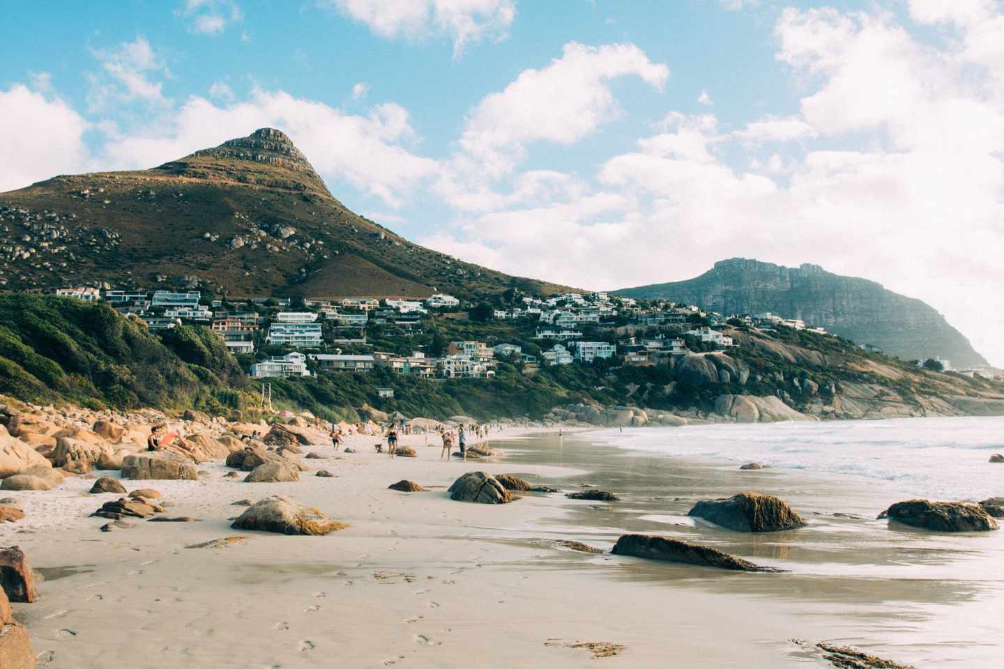 suedafrika-kapstadt-llandudno-strand-g-2165832349.jpg