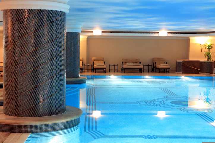 wellness-pool-g-174477852.jpg