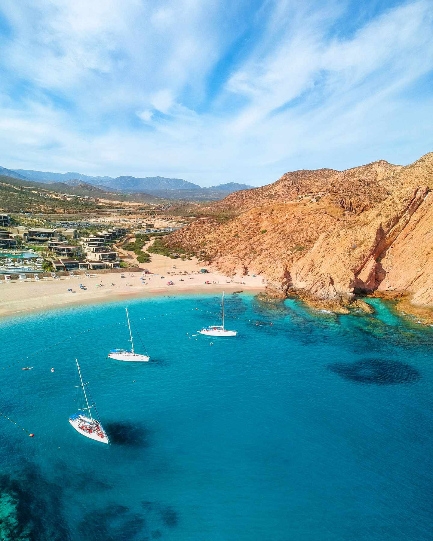 blt71c53c2cb7d93713-mexiko-los-cabos-p-santa-_maria-beach.jpg Los Cabos