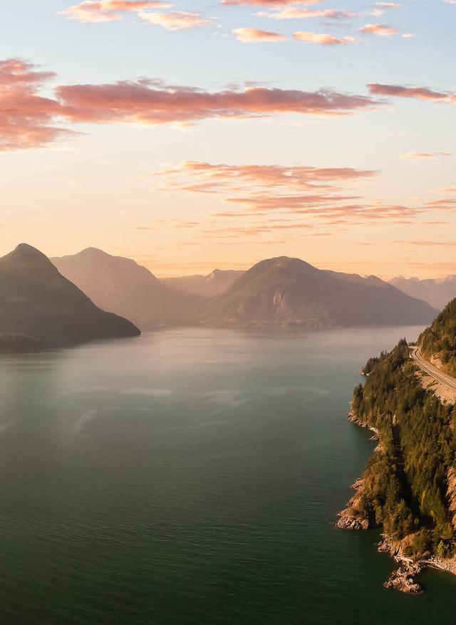 Top-Tipps für den British-Columbia-Roadtrip kanada-british-columbia-west-vancouver-sea-to-sky-highway-in-howe-sound-near-horseshoe-bay-g-1290935692.jpg