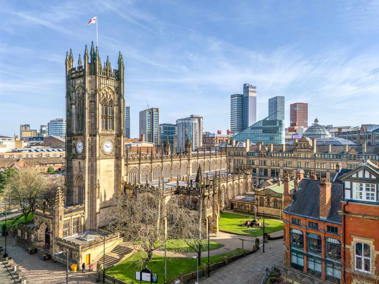 blt23e47453c0c5e57d-grossbritannien-england-manchester-kathedrale-g-2205138143.jpg Blick auf die Kathedrale von Manchester
