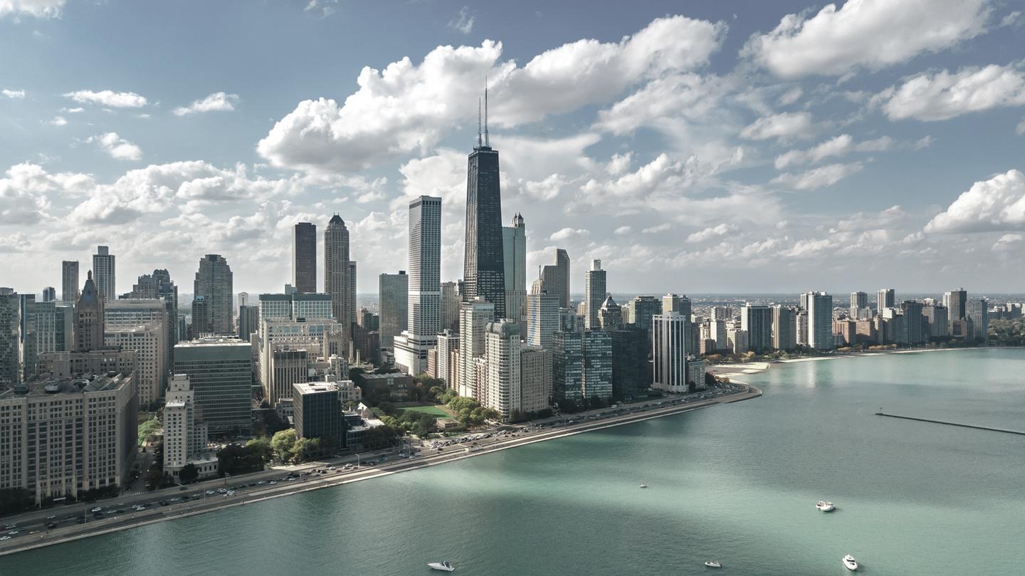 usa-illinois-chicago-skyline-luftufnahme-g-1141114423.jpg