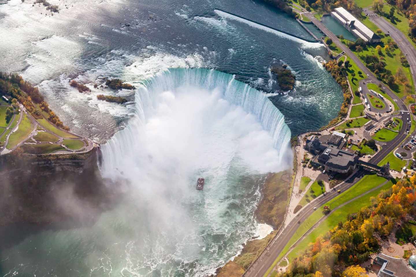 kanada-ontario-niagarafaelle-hubschrauberflug-g-1314065084.jpg