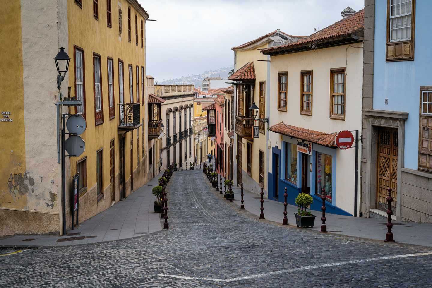 Spanien-Kanaren-Teneriffa-Gasse-in-La-Orotava-g-1437455494.jpg