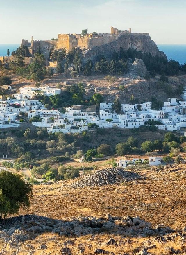 Rhodos Urlaub griechenland-blick-auf-lindos-g-545639552.jpg
