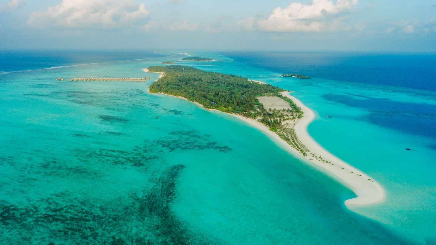 malediven-insel-drohnenbild-g-1094614456.jpg