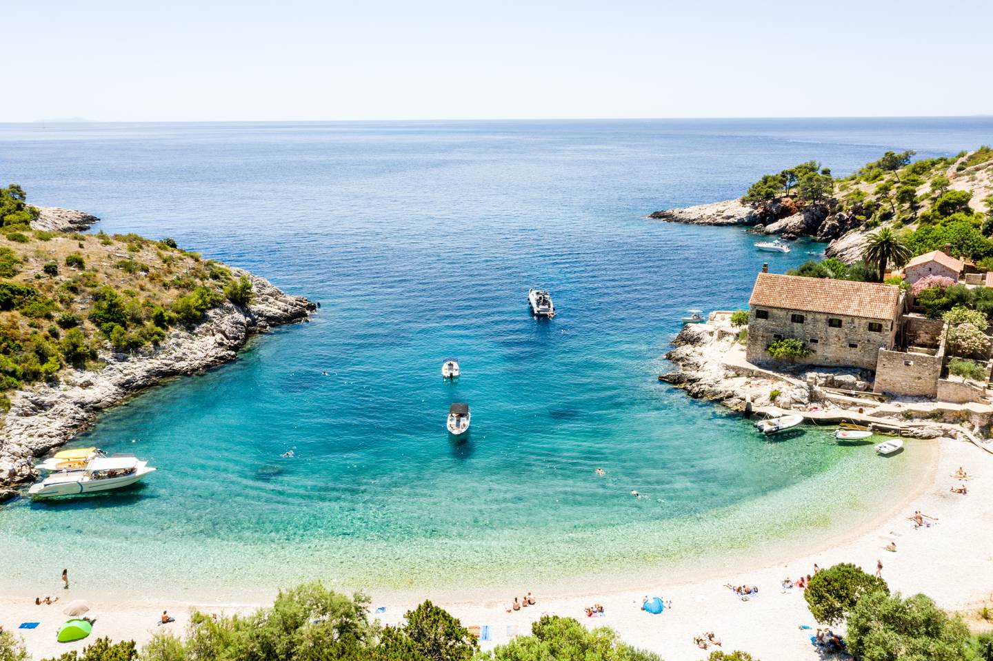 kroatien-luftaufnahme-sandstrand-g-1167282689.jpg