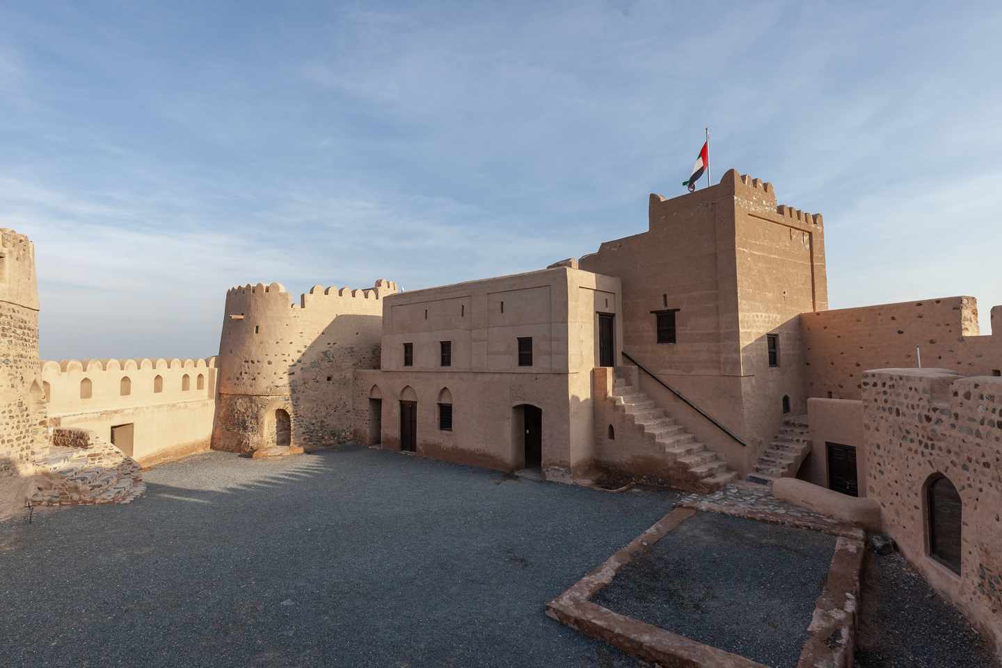 blt9aa8c09be15c2147-VAE-Fujairah-Fuhairah-Fort-g-1295368239.jpg Fujairah Fort